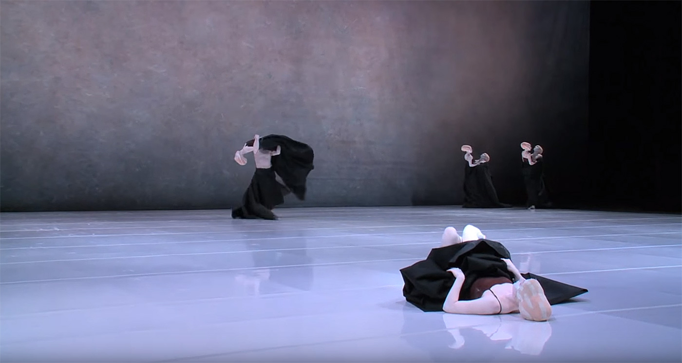 The Shen-Wei Dance Arts; a modern Ballet and Dance group